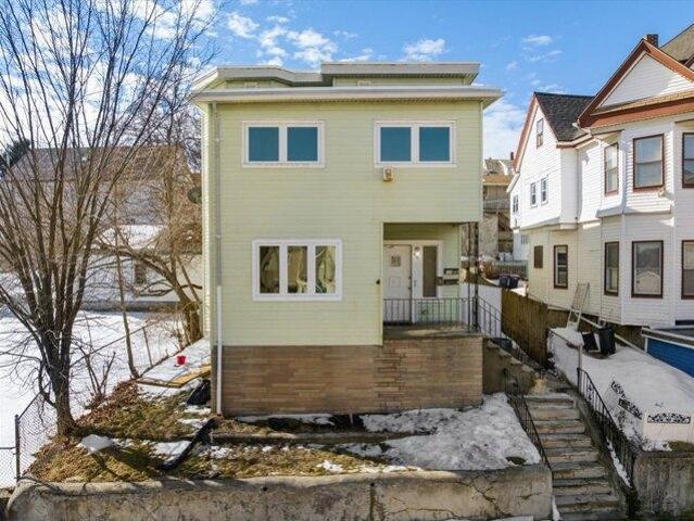 House for sale in Glendale, Everett