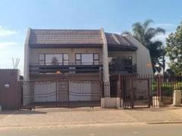 House for sale in Vosloorus, Gauteng