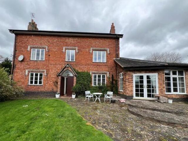 House for rent in Lyons, Greater London