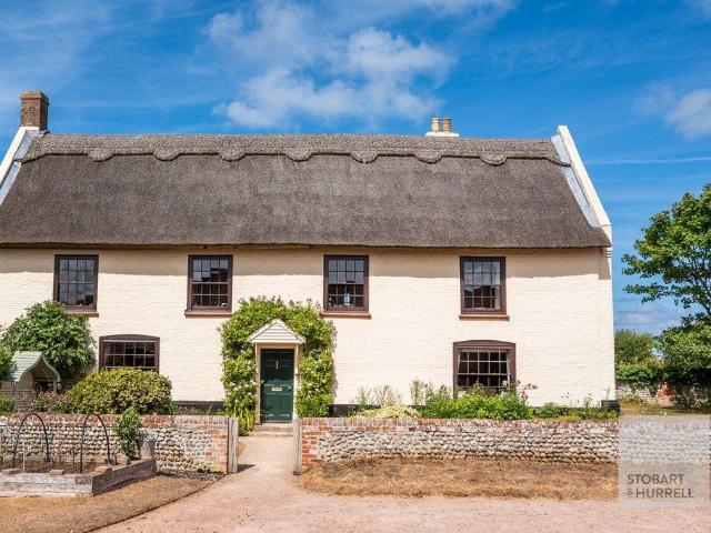 House for sale in Happisburgh, Comers