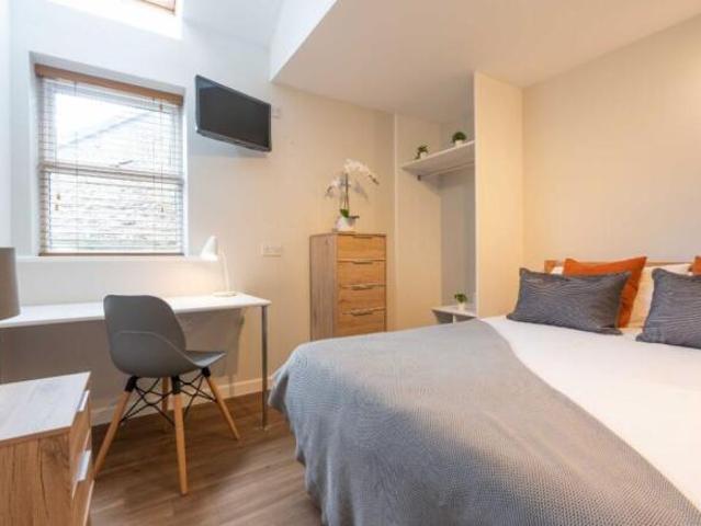 Flat for rent in Newcastle, Leslie