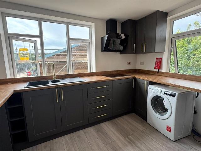 Room for rent in Wortley, West Yorkshire