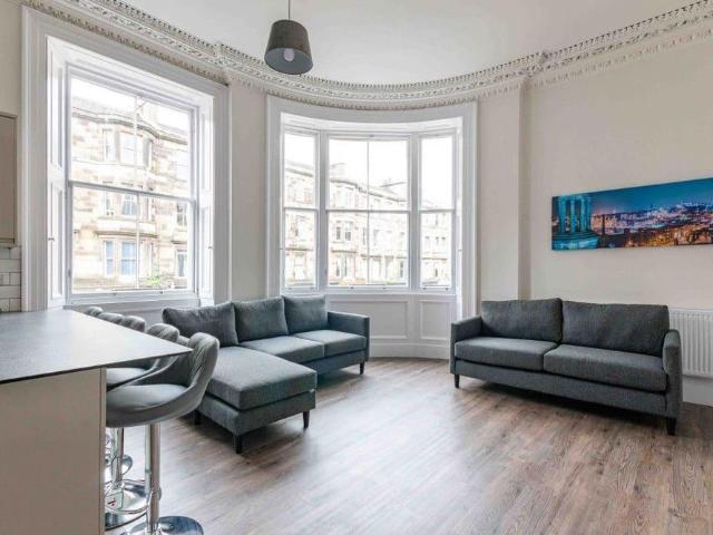 Room for rent in St Leonards, Newington