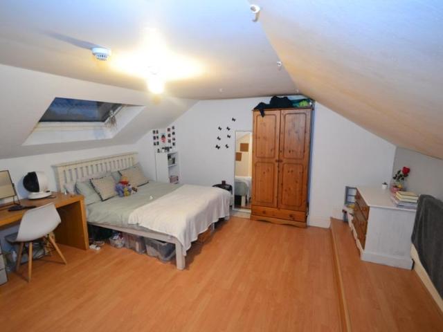 Apartment for rent in The Park, City of Nottingham