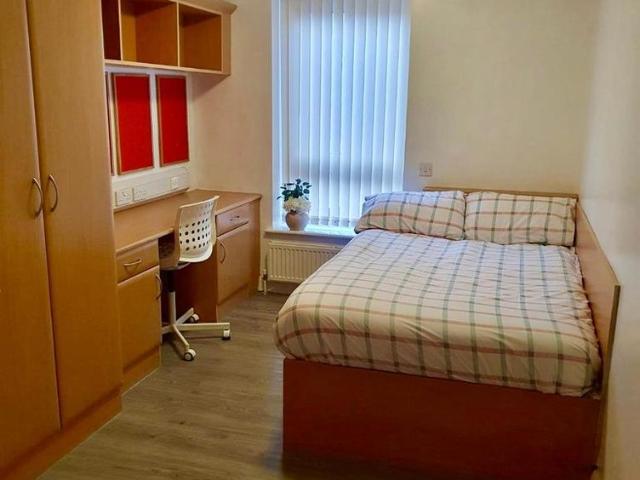 Apartment for rent in Sydenham, Green Close