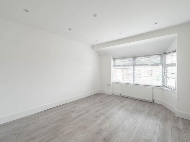 Apartment for rent in Greater London