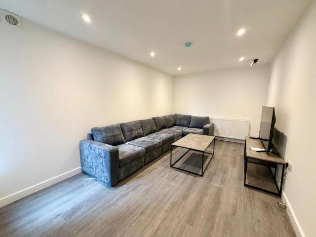 Apartment for rent in Hanley, Stoke-on-Trent