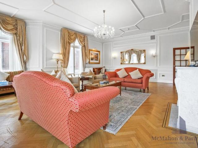 Apartment for rent in South Kensington, Greater London