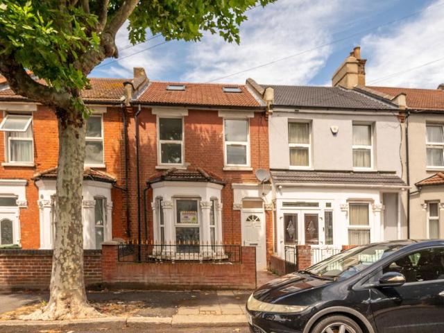 Flat for rent in Plashet, Isle Of Man