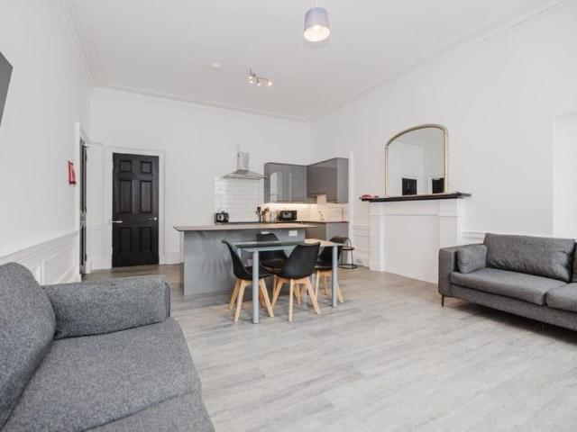 Apartment for rent in Haymarket, Scotland
