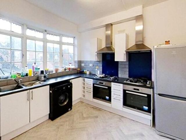 Apartment for rent in Highfields, Old Wharf