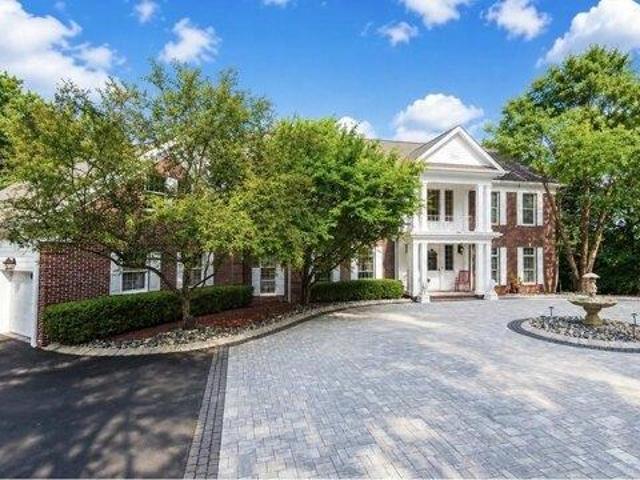 House for sale in Mahwah, Bergen County