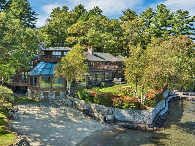 House for sale in New Hampshire