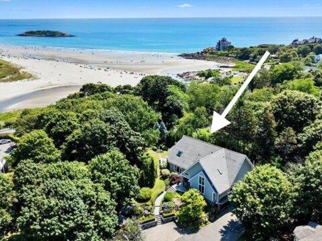 House for sale in Bass Rocks, Gloucester