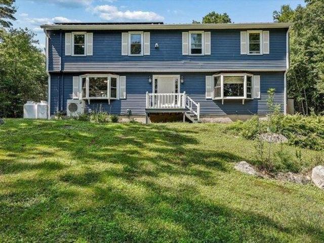 House for sale in New Hampshire