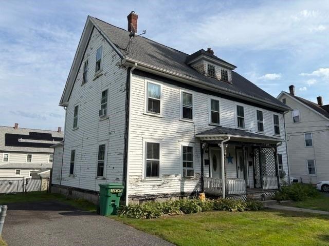 House for sale in Farnumsville, Grafton