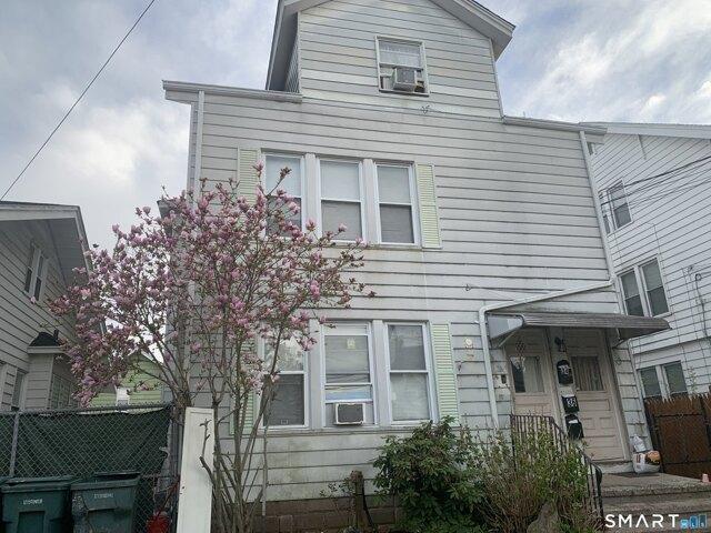House for sale in Hamden, Connecticut