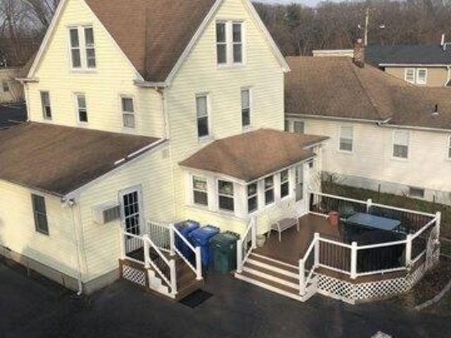 House for sale in Hamden, Connecticut