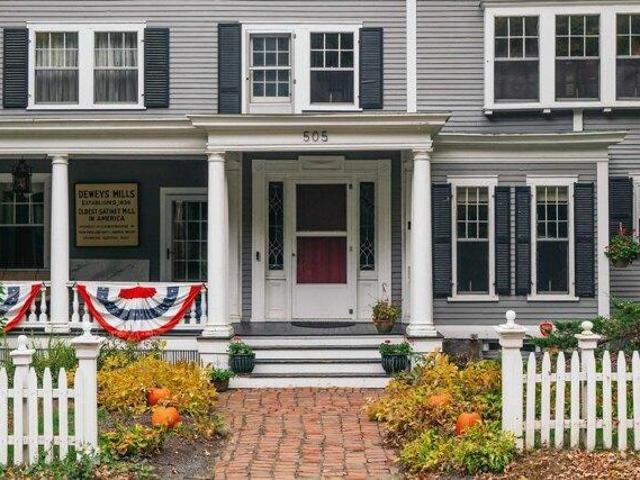 House for sale in Plantsville, Vermont