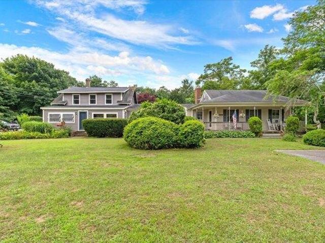 House for sale in Harwich, Barnstable County