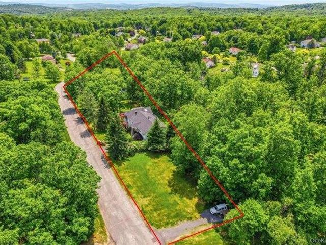House for sale in Highland Mills, New York