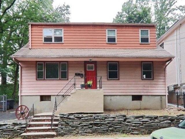 House for sale in Hillside, New Jersey