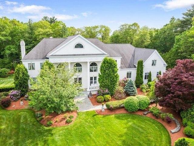 House for sale in Hopedale, Massachusetts