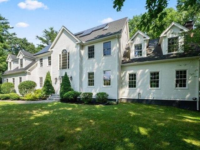 House for sale in Hopkinton, Massachusetts