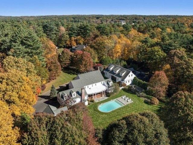 House for sale in Hopkinton, Massachusetts
