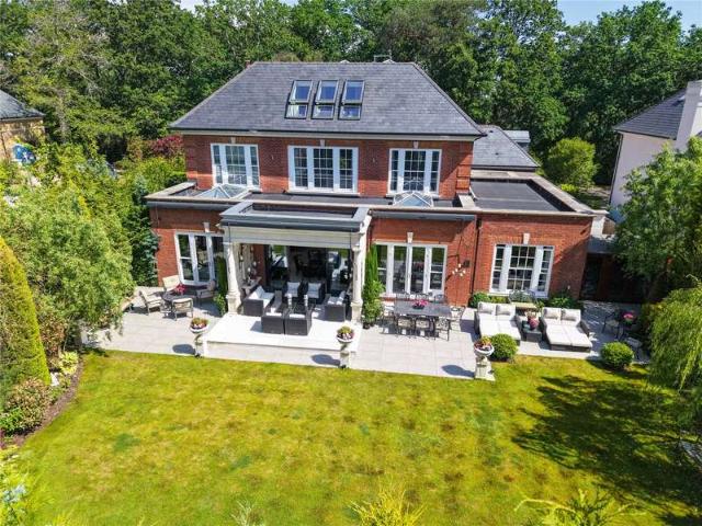 House for sale in Whiteley Village, Blackhills