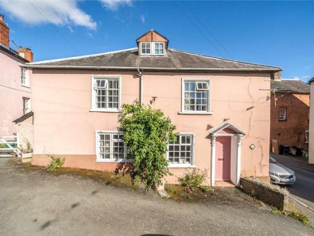House for sale in Bishop's Castle, Shropshire