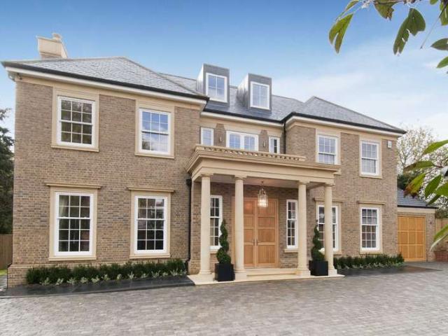 House for rent in Hadley Wood, Greater London