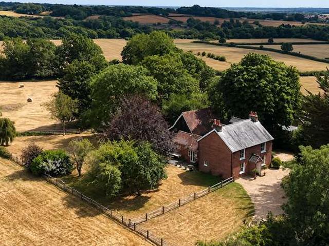 House for sale in Cross In Hand, East Sussex
