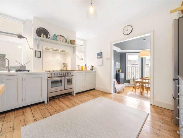 House for sale in East Dulwich, Greater London