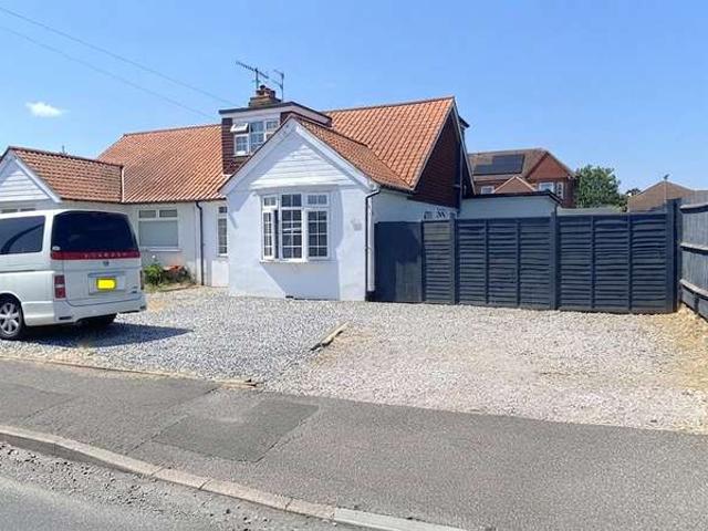House for sale in Fishersgate, West Sussex