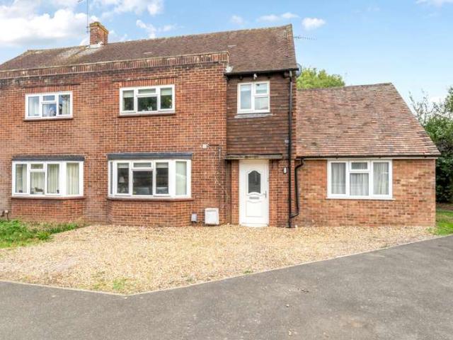 House for sale in Jacobs Well, Guildford
