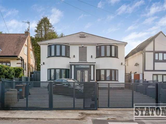 House for sale in Fretherne, Hertfordshire