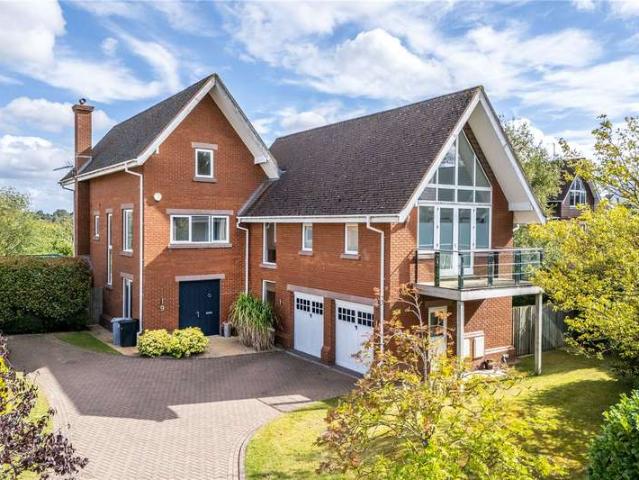 House for sale in Hough and Chorlton, Wychwood Village