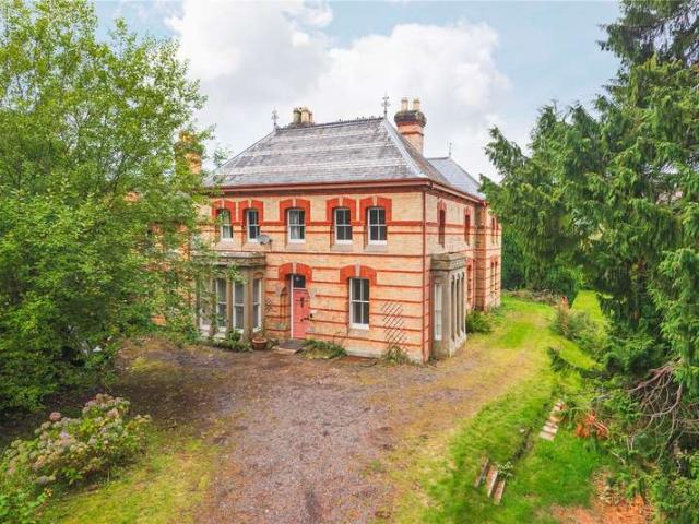 House for sale in Llandinam, Wales