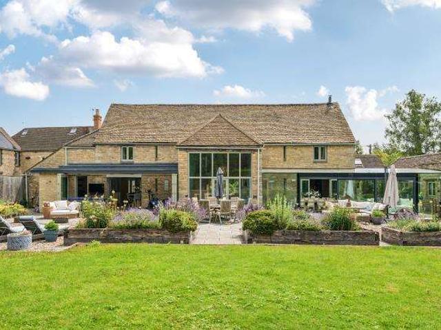 House for sale in Black Bourton, Oxfordshire