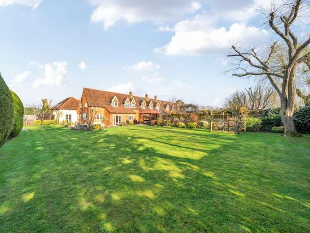 House for sale in Row Town, Surrey
