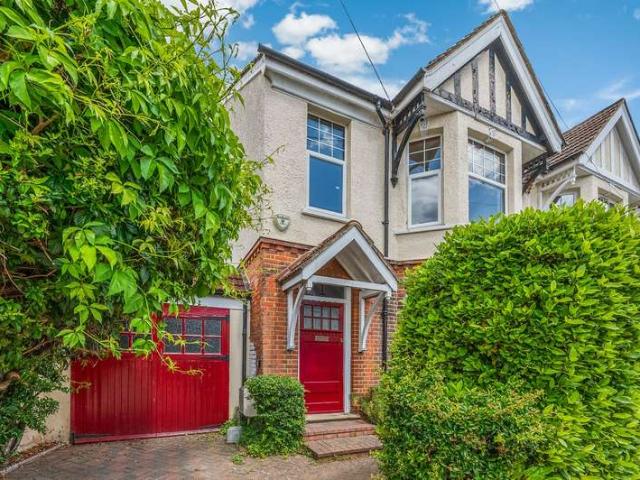 House for sale in London Borough of Bromley, Greater London