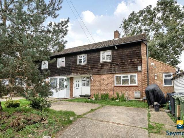 House for sale in Park Barn, Guildford