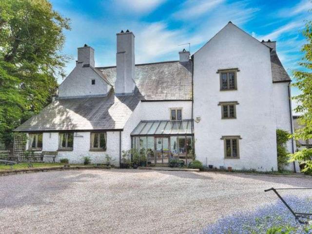 House for sale in Llanfair, Wales