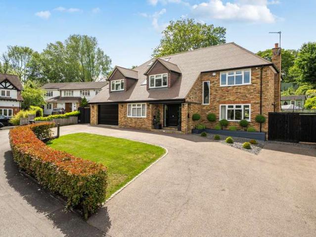 House for sale in Denham, Gerrards Cross and Chalfonts Community Board, Tatling End