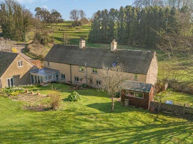 House for sale in Fossebridge, Gloucestershire