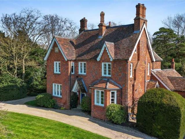 House for sale in Duton Hill, Essex