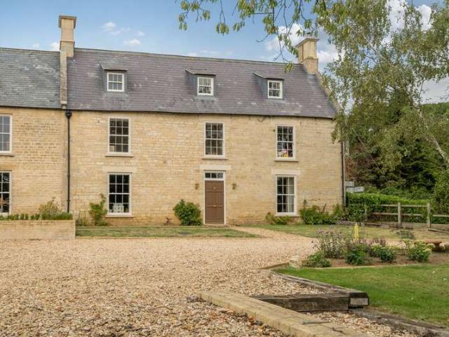 House for sale in Barholm, Lincolnshire