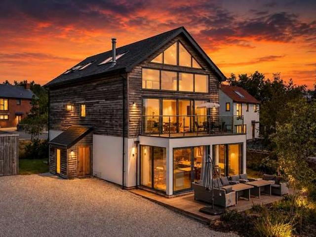 House for sale in Crossways, East Dorset