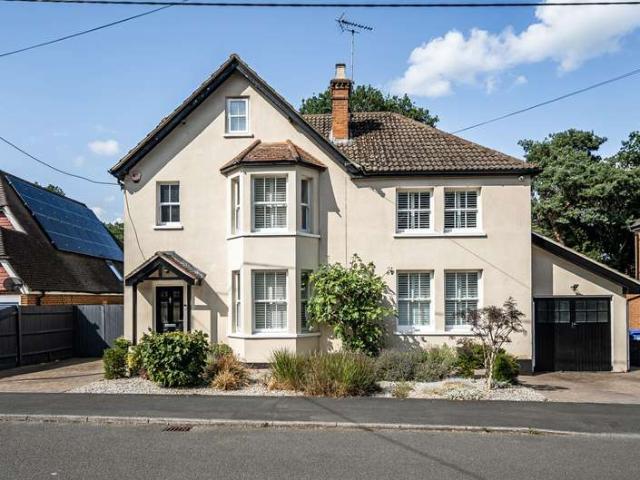 House for sale in Little Sandhurst